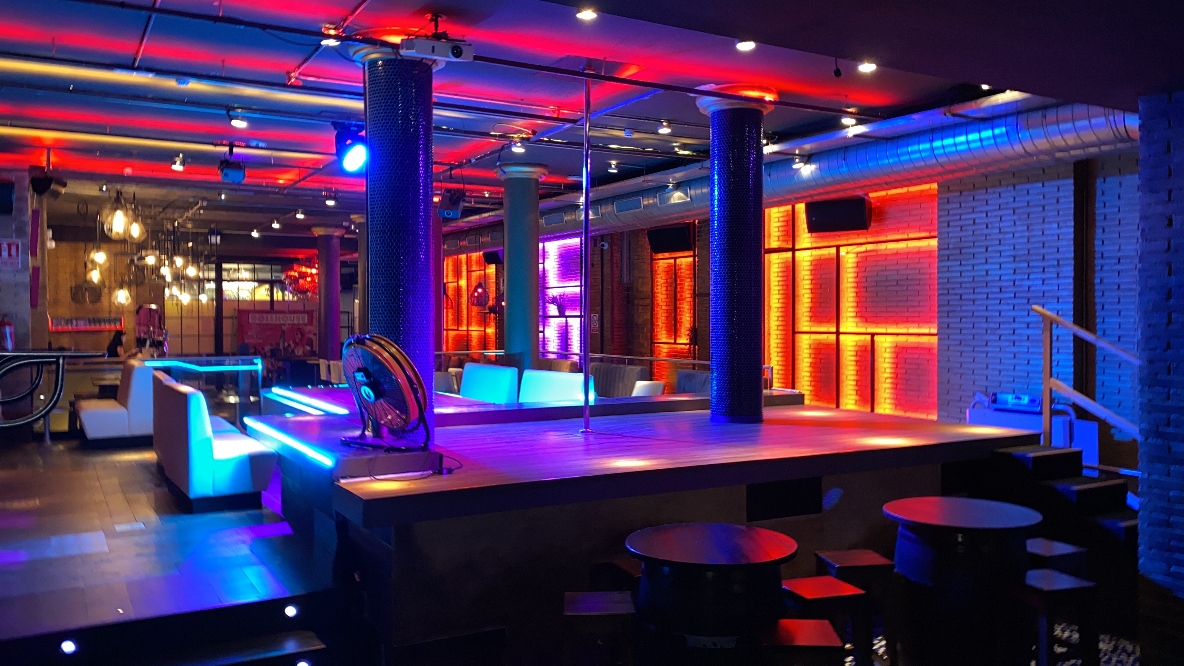 L'Écrin Privé – Club cosy et authentique à Barcelone